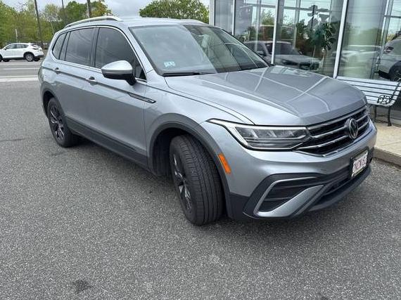 VOLKSWAGEN TIGUAN 4MOTION 2024 3VV2B7AX6RM105807 image